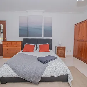 Charming Private In An A2 Penha - Faro