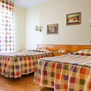 https://residencial-colombo.madeira-islandshotels.com
